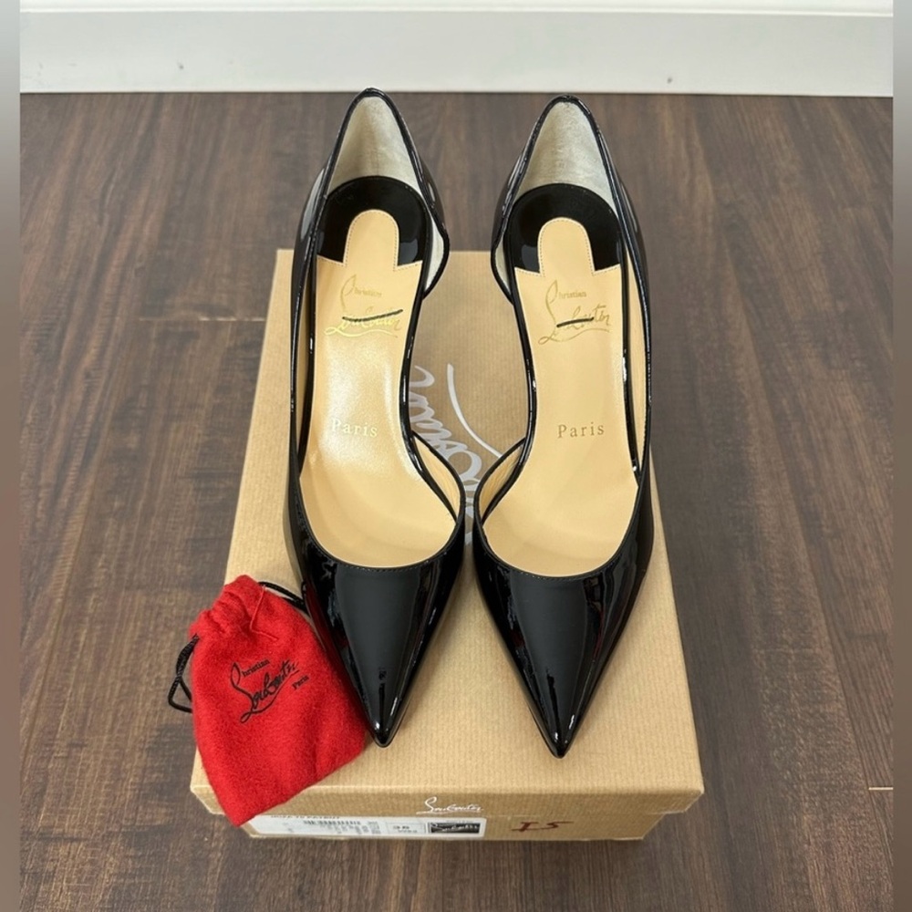NEW IN BOX ‼️ Christian Louboutin Glossy Black Heels